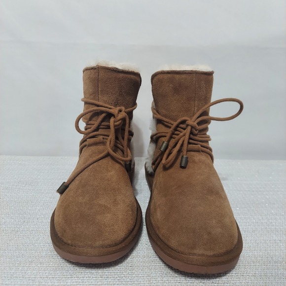 Minnetonka Sheepskin Suede Boots Wrap Laces Tan Women's Size 10 - Picture 4 of 8